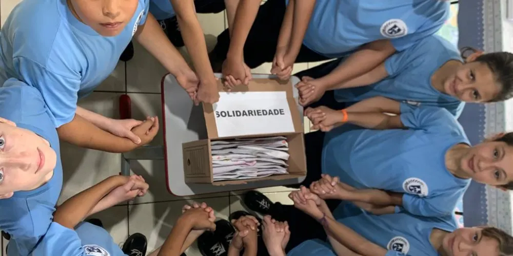 Através de mensagens cheias de sinceridade e carinho, os educandos buscaram encorajar os moradores do estado vizinho durante o momento tão complicado pelo qual passam