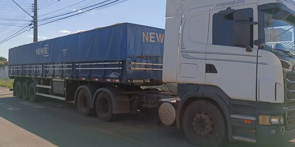 Droga estava alojada na cabine de um caminhão
