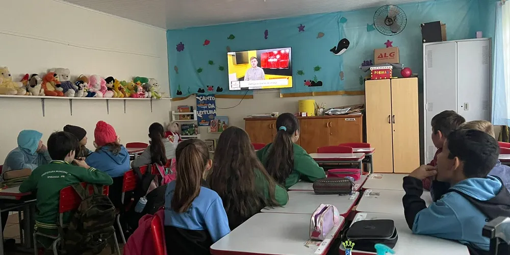 O intuito da atividade foi familiarizar os alunos com os seus direitos, através de conteúdos pedagógicos