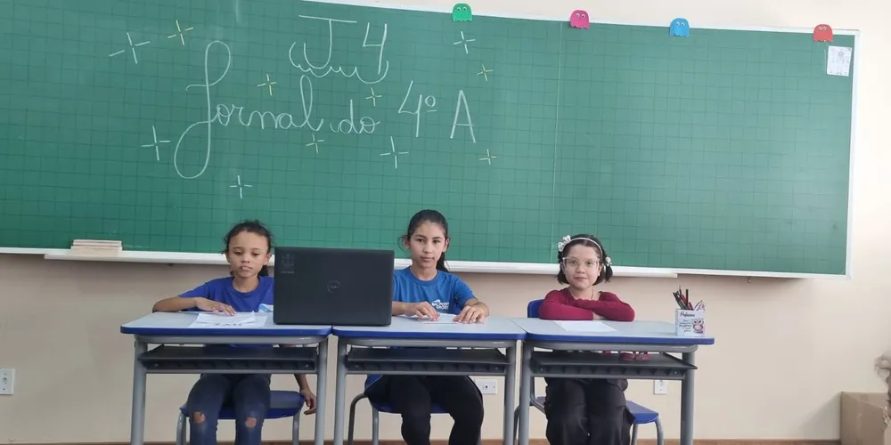 Como parte final dos trabalhos, a turma preparou o seu próprio telejornal baseada em notícias reais