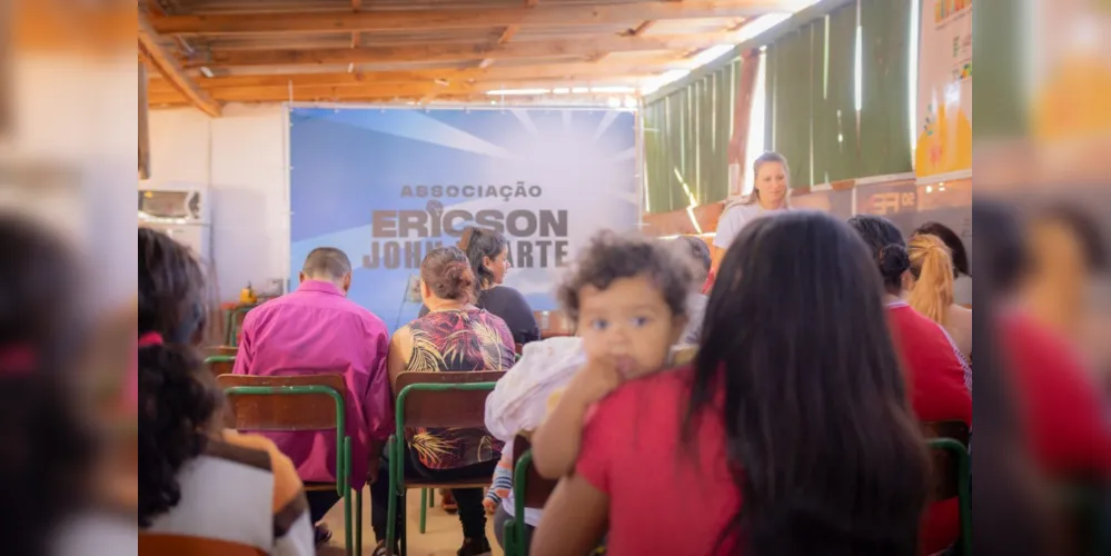 De mãos dadas com a comunidade. A Universidade Estadual de Ponta Grossa (UEPG) irá auxiliar na construção das casas dos moradores da Ocupação Ericson John Duarte.