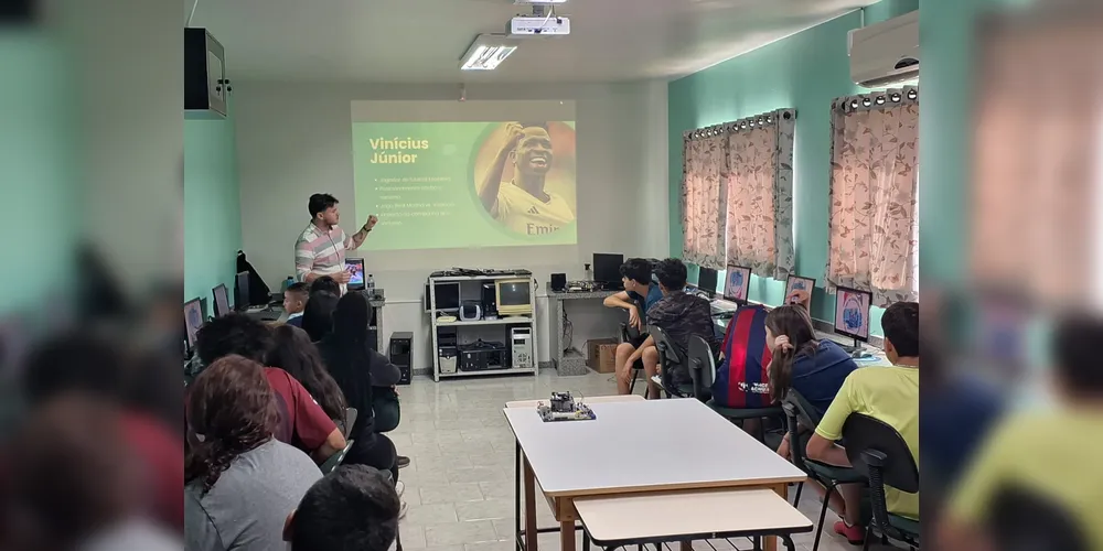 A conversa buscou transmitir ensinamentos e lógicas para o melhor uso das ferramentas digitais