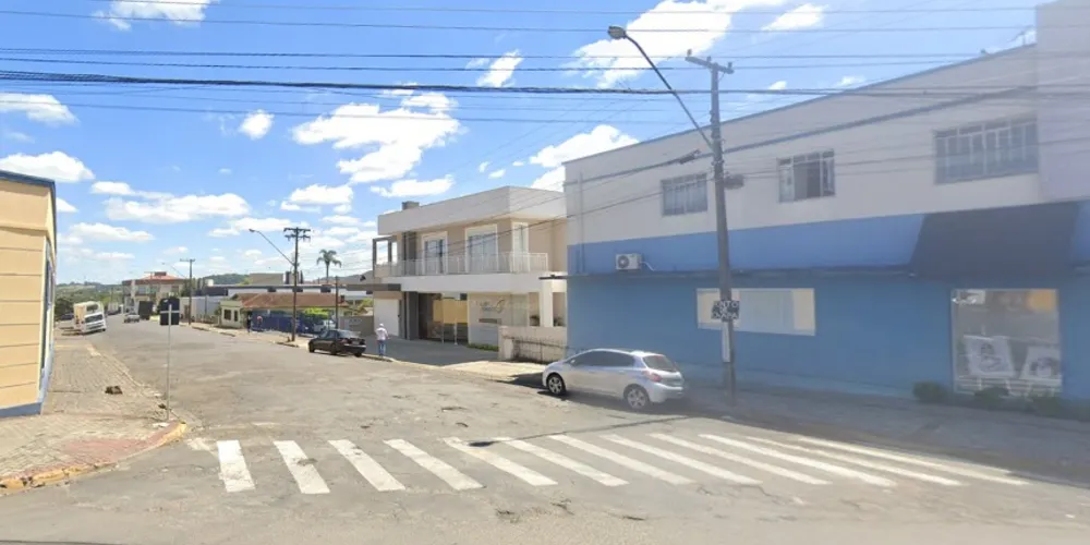 Os veículos poderão transitar na Rua Manoel Alves Amaral apenas no sentido da Rua Trajano Gracia para a Rua Antônio Cândido Cavalin
