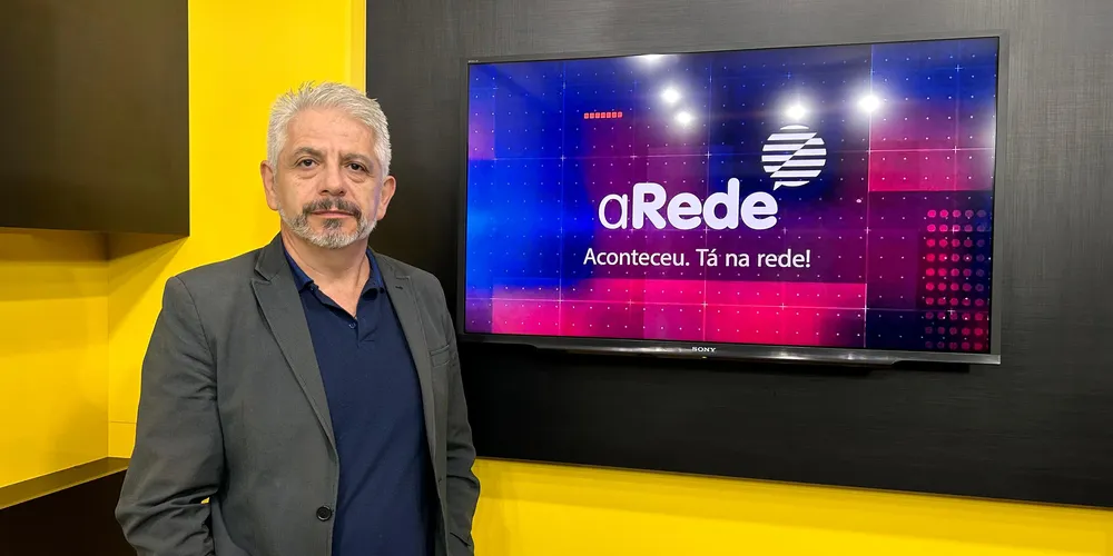 Nelson Silva Junior, diretor de Assuntos Culturais da UEPG, conversa agora com o Portal aRede.
