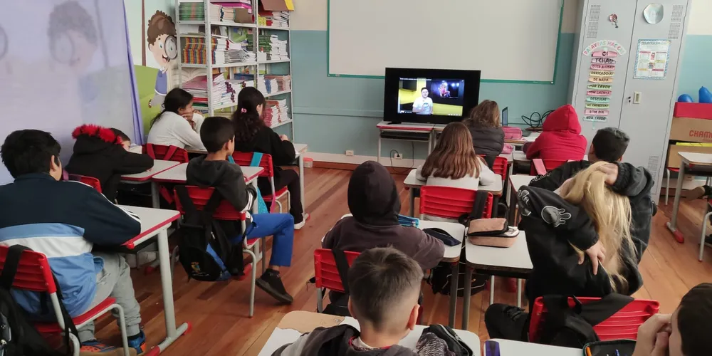 A partir da videoaula do projeto Vamos Ler, a turma pode desenvolver inúmeros trabalhos