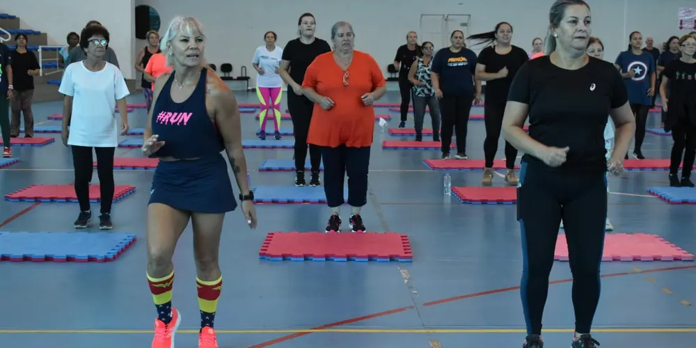 Dentre as atividades estão pilates, yoga, ritmos, treinamento funcional, lutas, defesa pessoal e ritmos kids