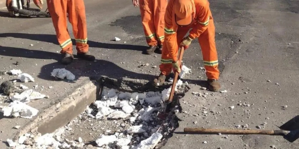 Este trecho estará bloqueado de forma emergencial para realização de um reparo no pavimento