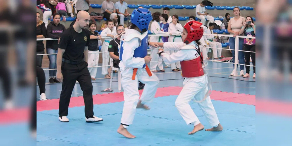 A competição foi realizada pela Federação Paranaense de Taekwondo