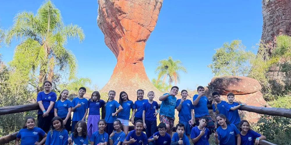 A proposta possibilitou a integração de diversas disciplinas, promovendo uma abordagem interdisciplinar do conhecimento