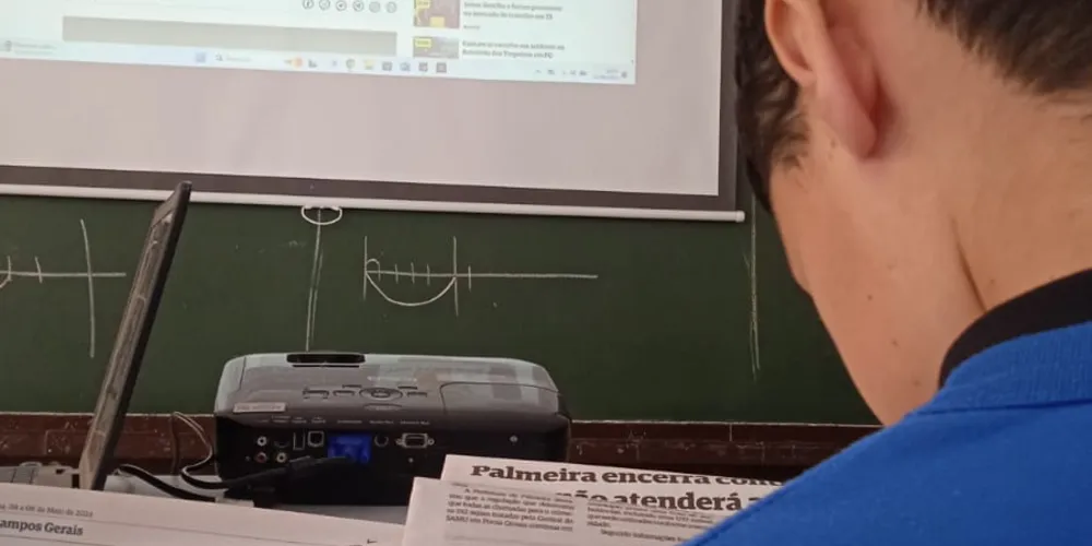 A proposta utilizando as edições do Jornal da Manhã oportunizou uma experiência diferenciada aos alunos