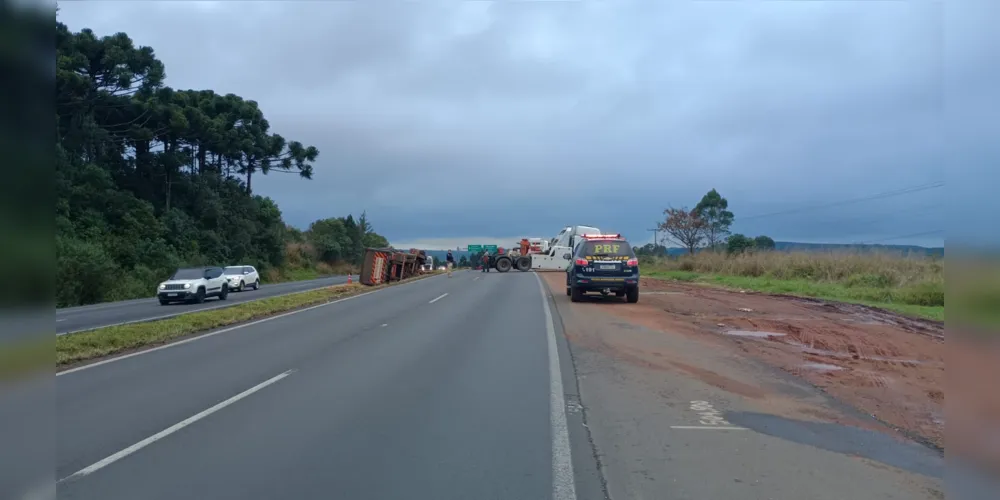 Acidente aconteceu no quilômetro 513 da rodovia