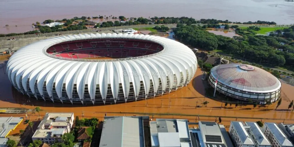 Estádio Beira-Rio, do Inter, fica ao lado do Guaíba