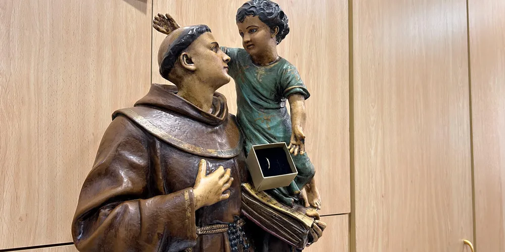 Em 13 de junho é celebrado o dia de Santo Antônio, o qual também é associado a casamento.