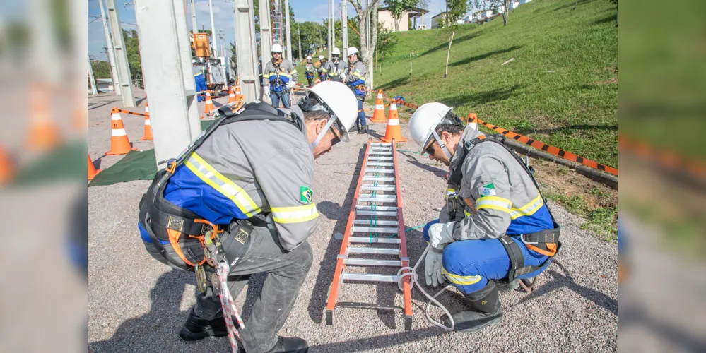 O objetivo é capacitar os participantes para oportunidades profissionais no setor elétrico