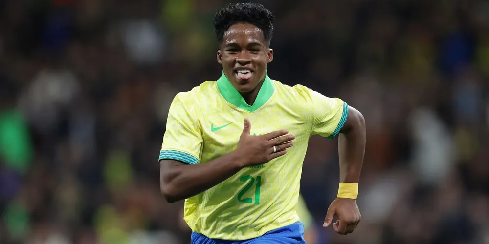 Com apenas 17 anos, Endrick será titular contra o Uruguai