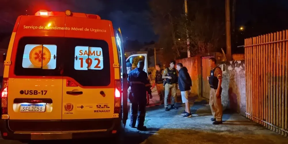 O tumulto se intensificou com a chegada de mais viaturas da PM ao local