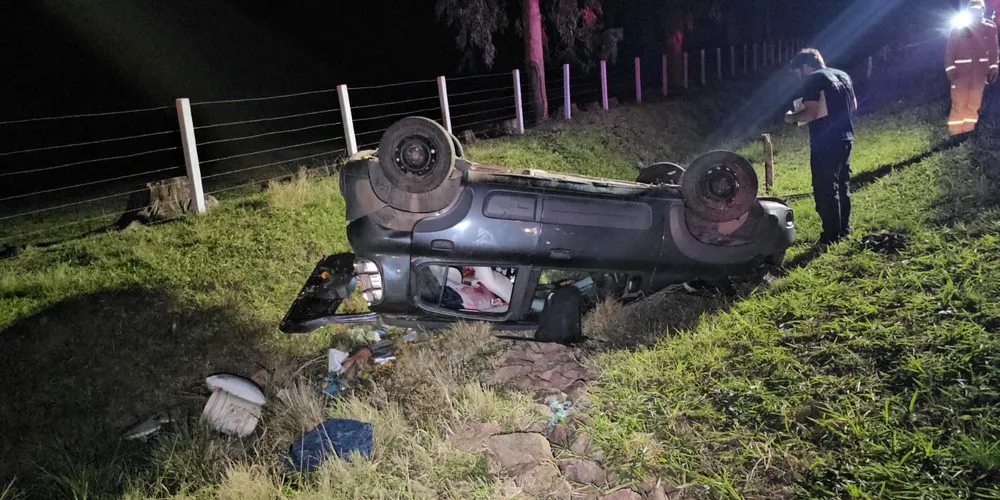Acidente aconteceu na noite desse domingo (09)