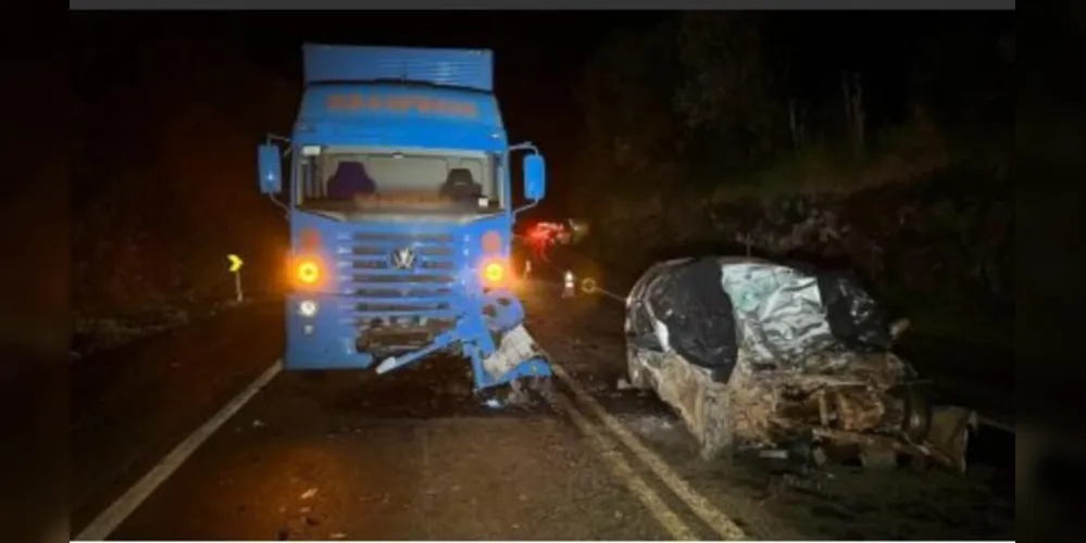 Um grave acidente de trânsito ocorreu no início da noite dessa quinta-feira (09), na BR-277, Km 501