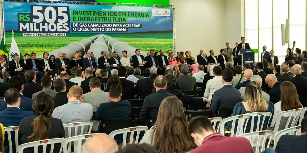 Governador Carlos Massa Ratinho Junior anunciou investimentos de R$ 505 milhões em energia e infraestrutura de gás canalizado para acelarar o crescimento do Paraná.