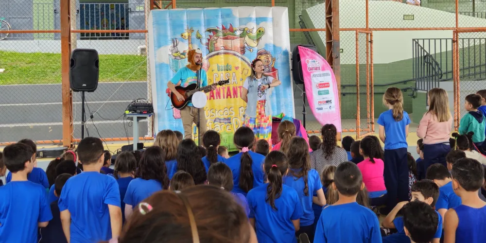 As escolas que receberão as apresentações foram definidas em parceria com a Secretaria Municipal de Educação