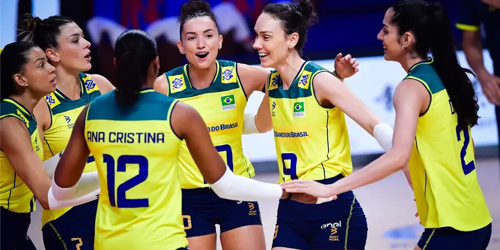 Com show de Ana Cristina, Brasil venceu o time holandês por 3 sets a 1