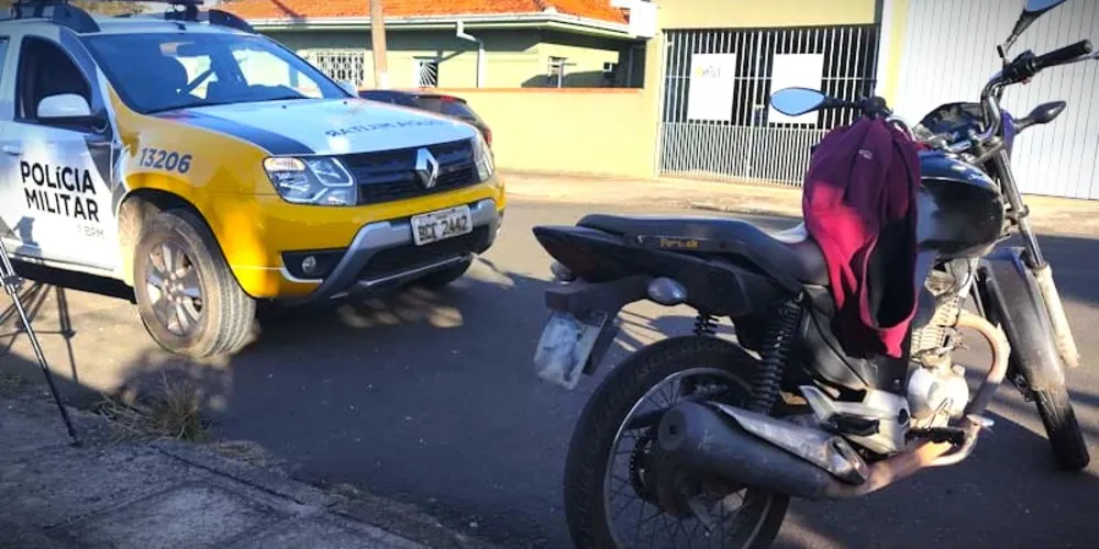 Moto foi encontrada na rua Paranavaí