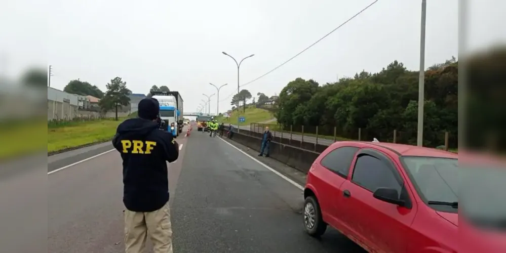 O motorista do Celta realizou o teste do bafômetro