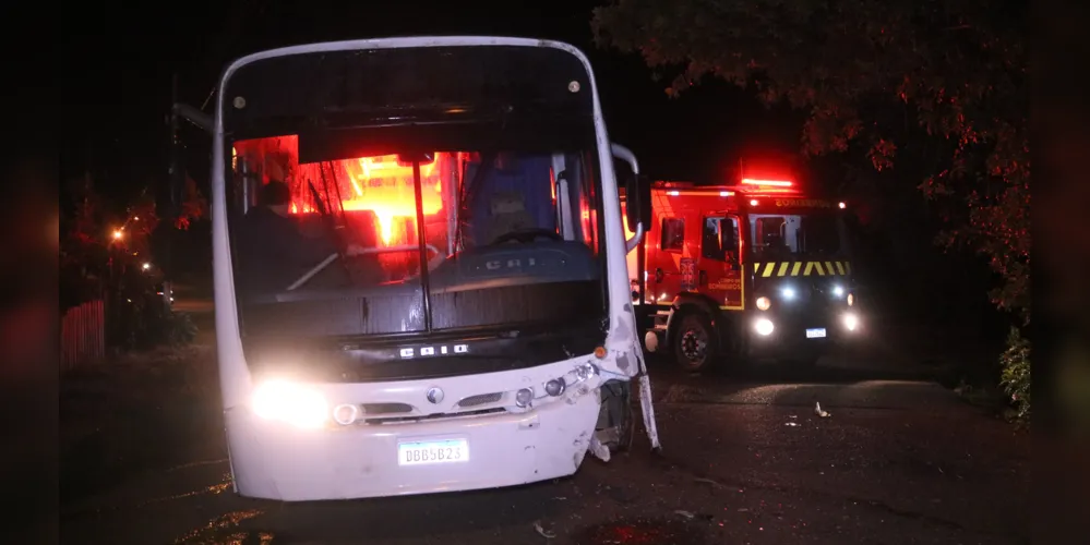 Acidente aconteceu na manhã desta quinta-feira (30)