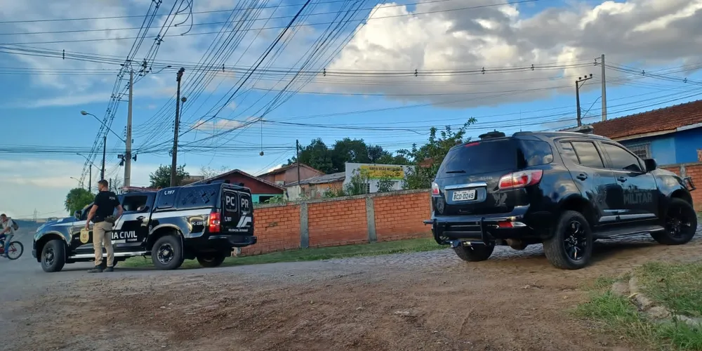 Polícias Civil e Militar cumprem mandados de busca e prisão em Irati