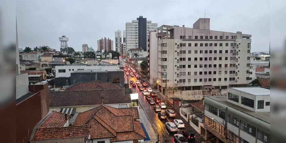 Em Ponta Grossa, a máxima chega aos 13º C, enquanto a mínima será de 9º C