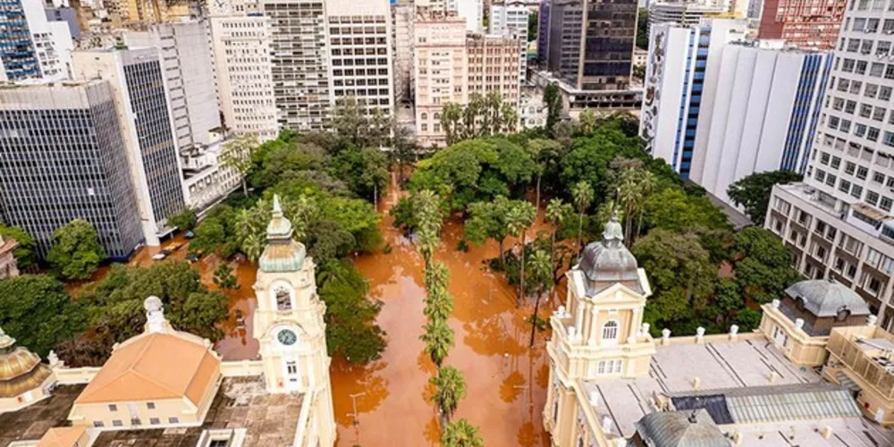 São 806 pessoas feridas e 81.170 estão em abrigos