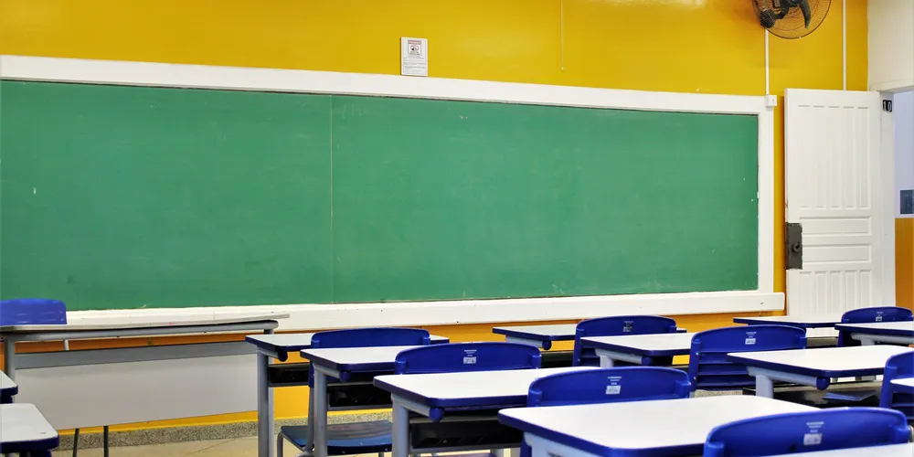 Nos cursos técnicos, a carga horária para formação geral básica será de 2,2 mil horas até 2028