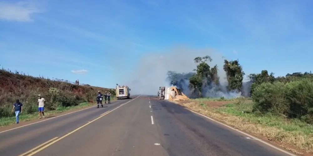 Acidente aconteceu no começo da tarde desse domingo (12)