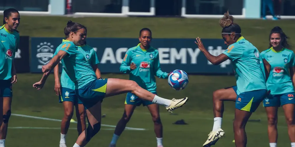 A apresentação das atletas na Granja Comary começou no último dia 4