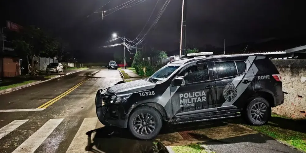 Casal se envolveu em confronto com a polícia