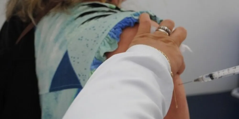 O cartão SUS ou CPF e a carteirinha serão pedidos