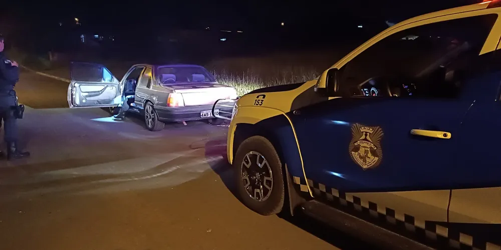 GM encontra carro furtado na região de Uvaranas
