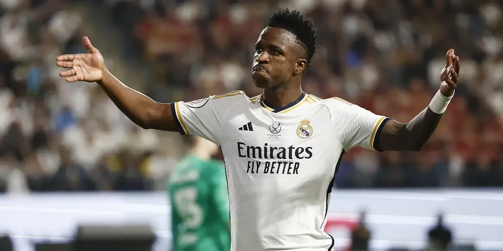 Os réus leram uma carta em que pedem desculpas a Vinicius Jr e ao Real Madrid