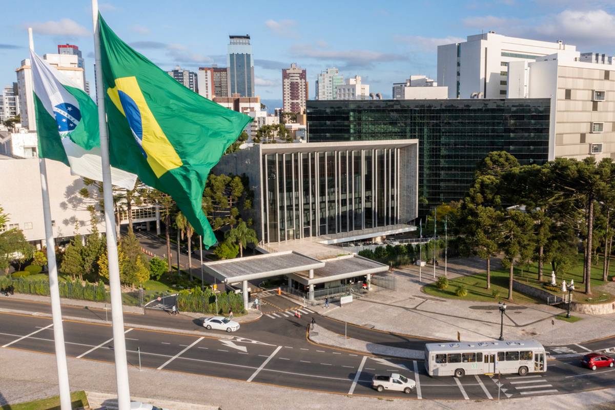 A privatização das escolas públicas também será debatida no encontro