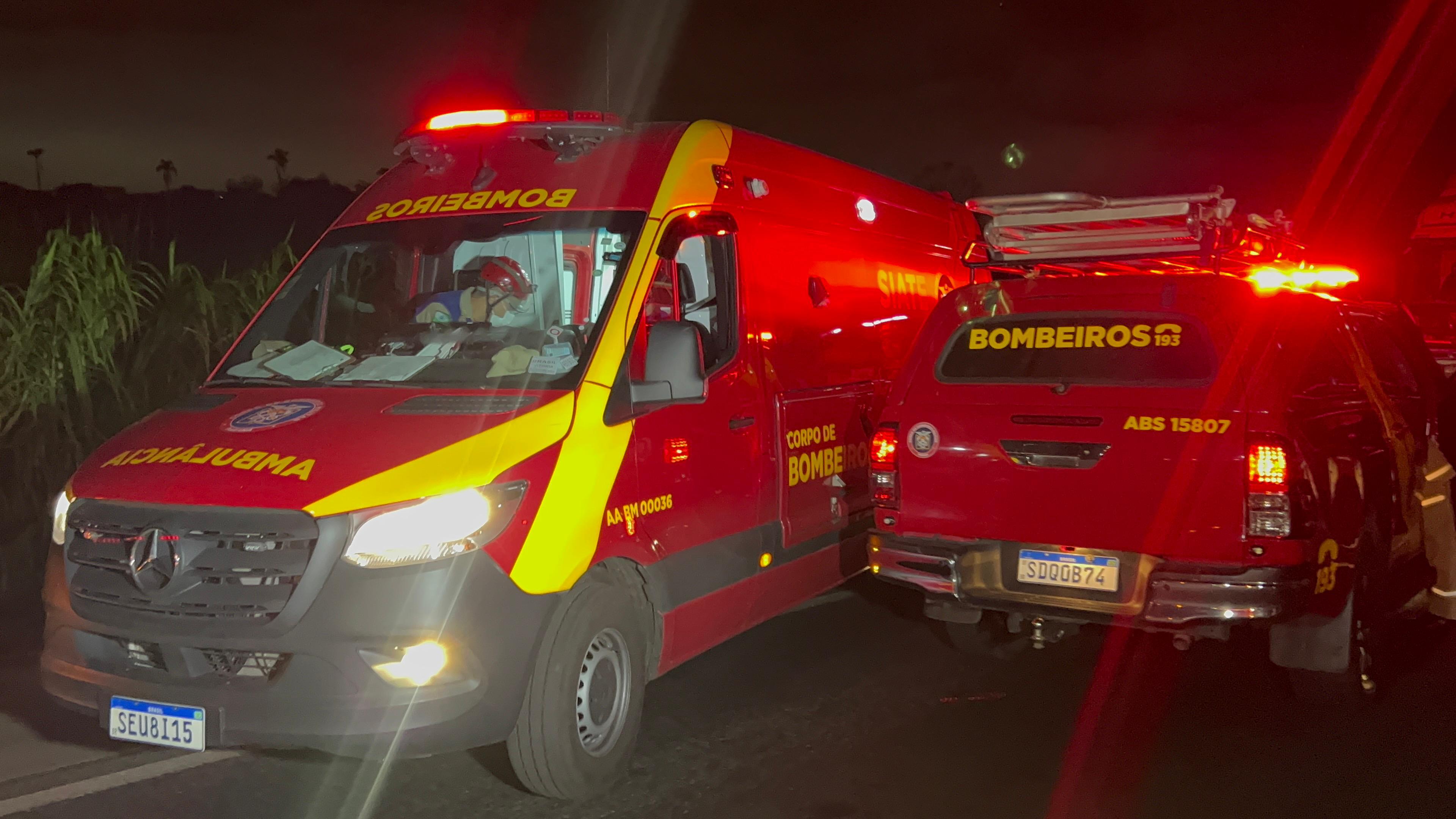 Equipe do Corpo de Bombeiros foi acionada para o acidente