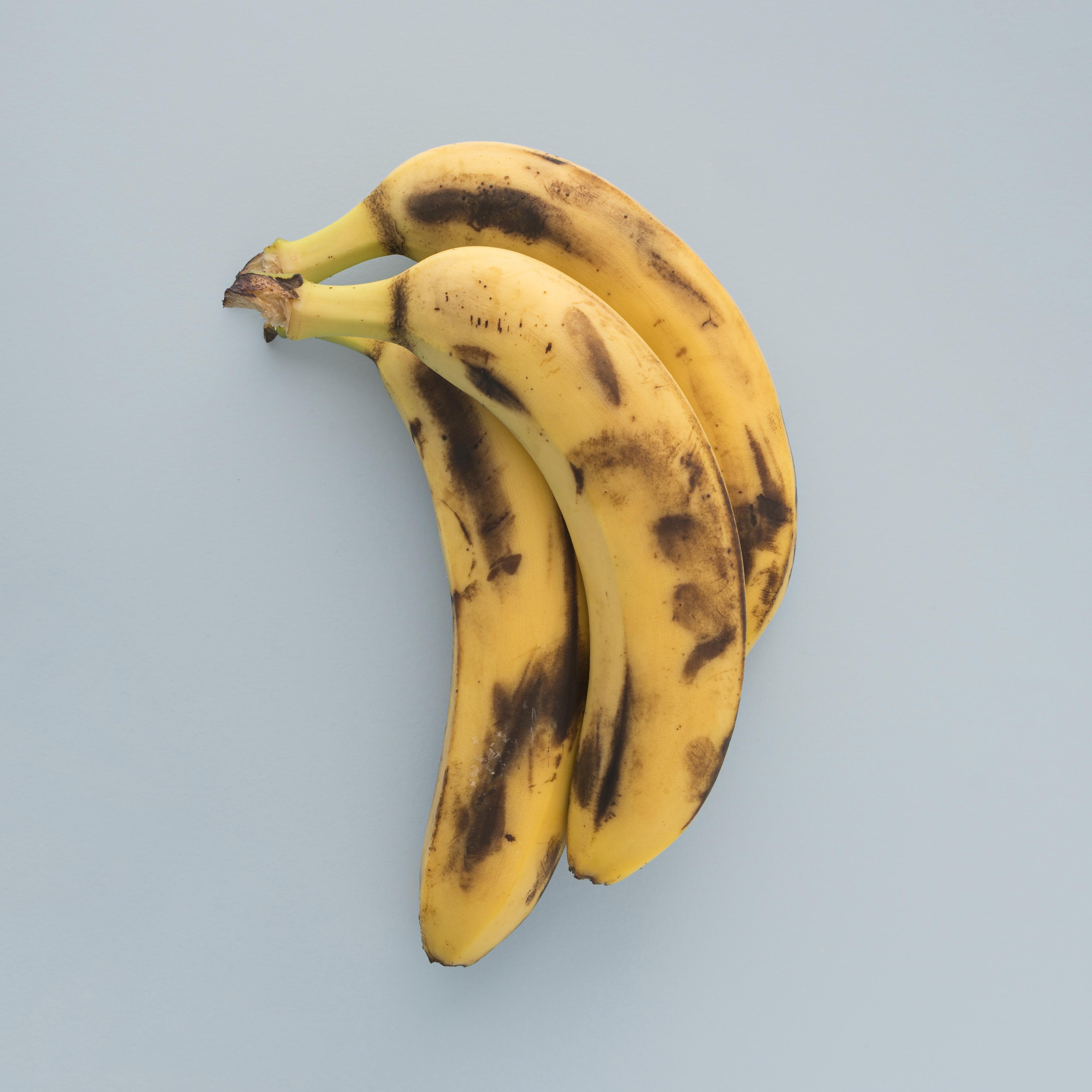 A farinha da casca de banana contém o antioxidante luteína (que ajuda a reduzir o envelhecimento celular)