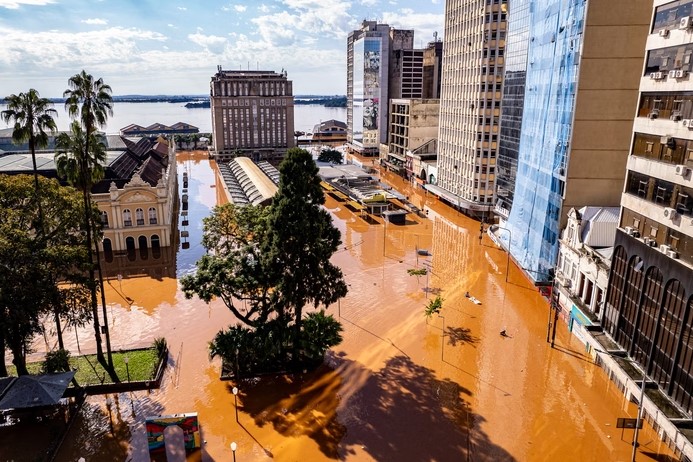 Enchentes alagaram Porto Alegre e inúmeros outros municípios gaúchos