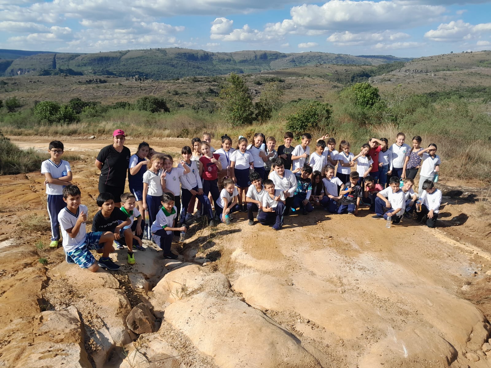 Visita ao município vizinho mostrou belezas locais e questões práticas do conteúdo