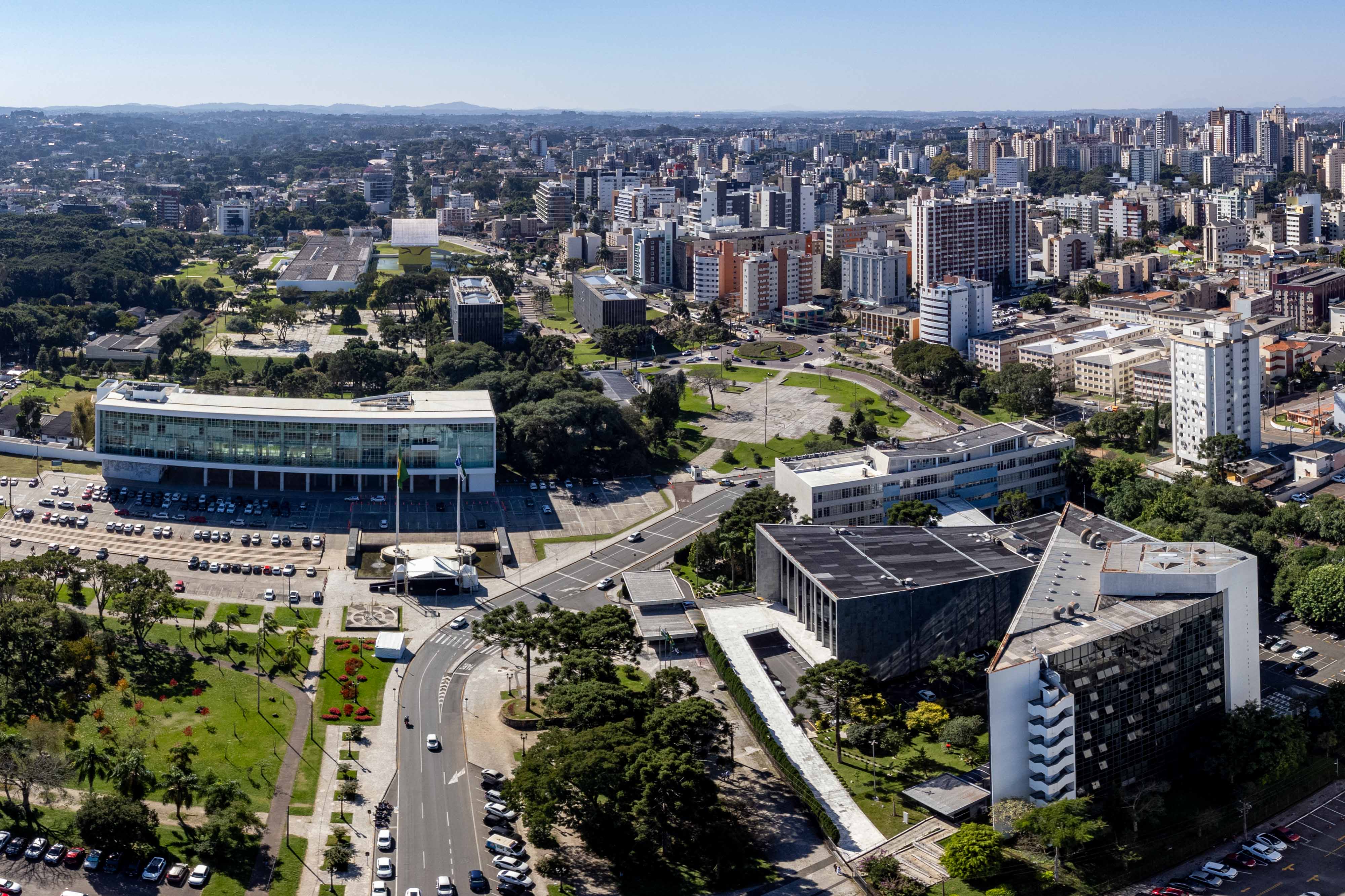 Alterações no expediente não abrangem os serviços considerados essenciais