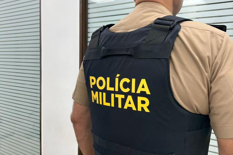 O rapaz foi encaminhado com a faca apreendida até o Cartório da Polícia Militar (PM) para lavratura de Termo Circunstanciado