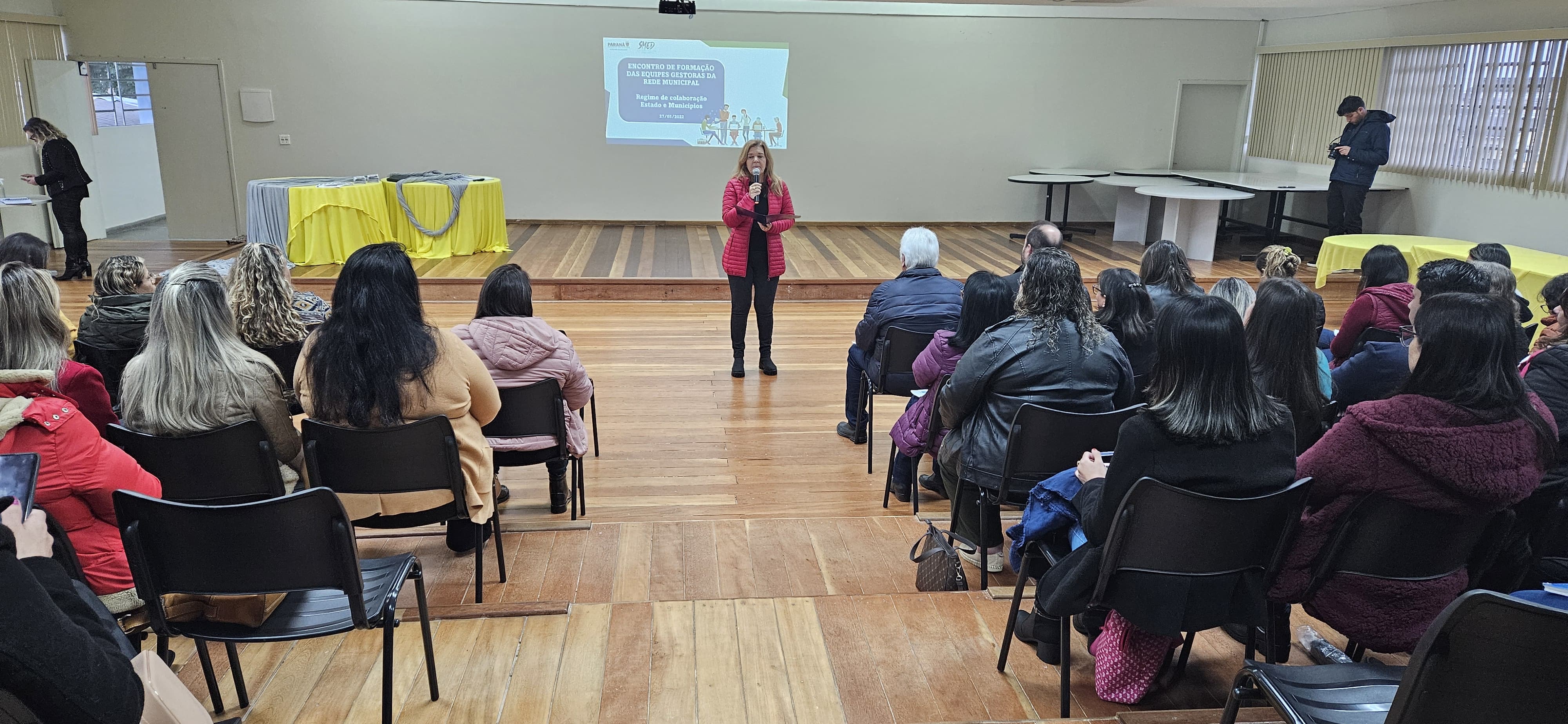 O evento aconteceu no auditório da Secretaria Municipal de Educação e faz parte do Programa Educa Juntos