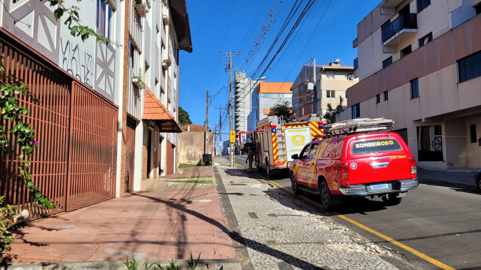 Os Bombeiros conseguiram chegar ao local antes de qualquer tragédia