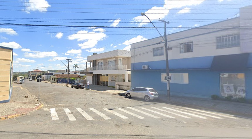 Os veículos poderão transitar na Rua Manoel Alves Amaral apenas no sentido da Rua Trajano Gracia para a Rua Antônio Cândido Cavalin