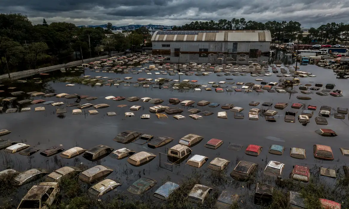 Desastre climático faz vendas da indústria caírem 15,6% no RS