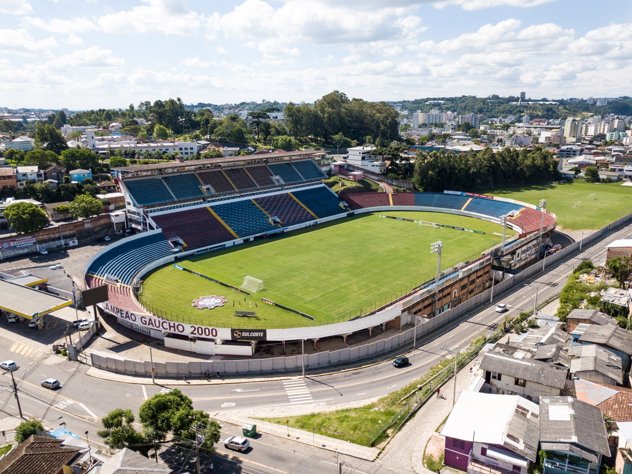 O confronto acontece no próximo domingo (14), às 11h, no Centenário, em Caxias do Sul